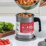 High Quality Fryer Oil Filter Pot Carbon Steel Oilcan With Stainless Steel Kitchen Storage Jug Cooking Pot ( Without Box )